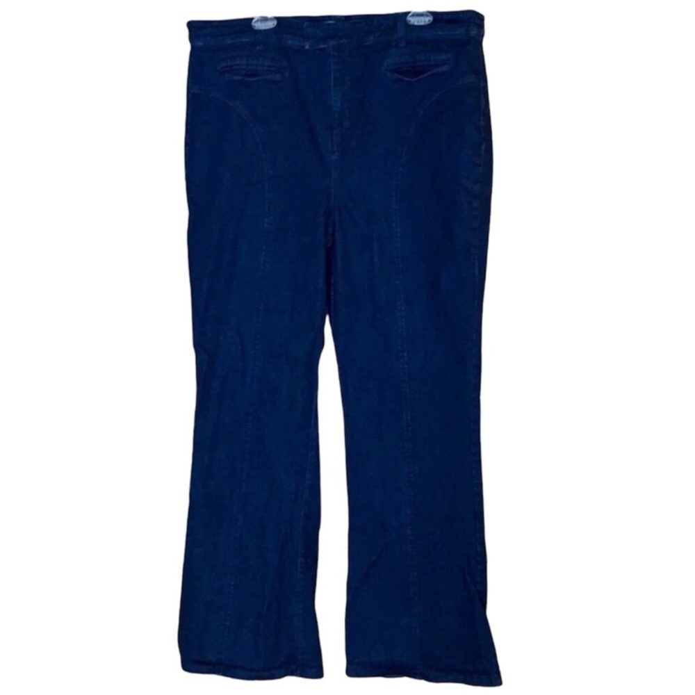ModCloth dark wash wide leg jeans with contrast back pockets Size 2X